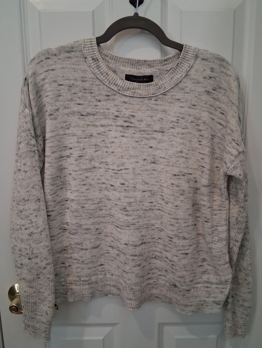 Tahari Cream Speckled Knit Pullover Sweater
